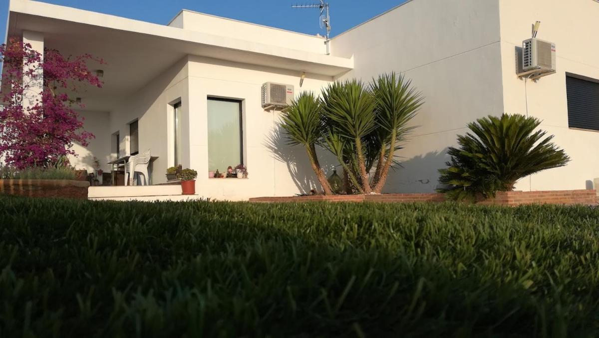 La Villa De Naomi Chella Exteriör bild